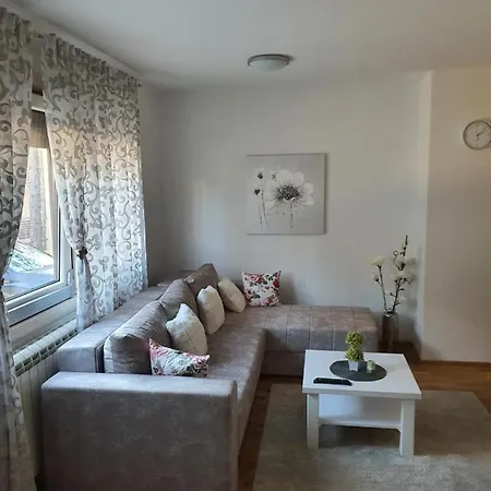 Apartment Goldpine