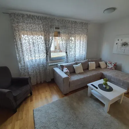 Apartment Goldpine Zlatibor
