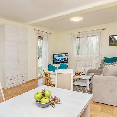 Goldpine Apartment